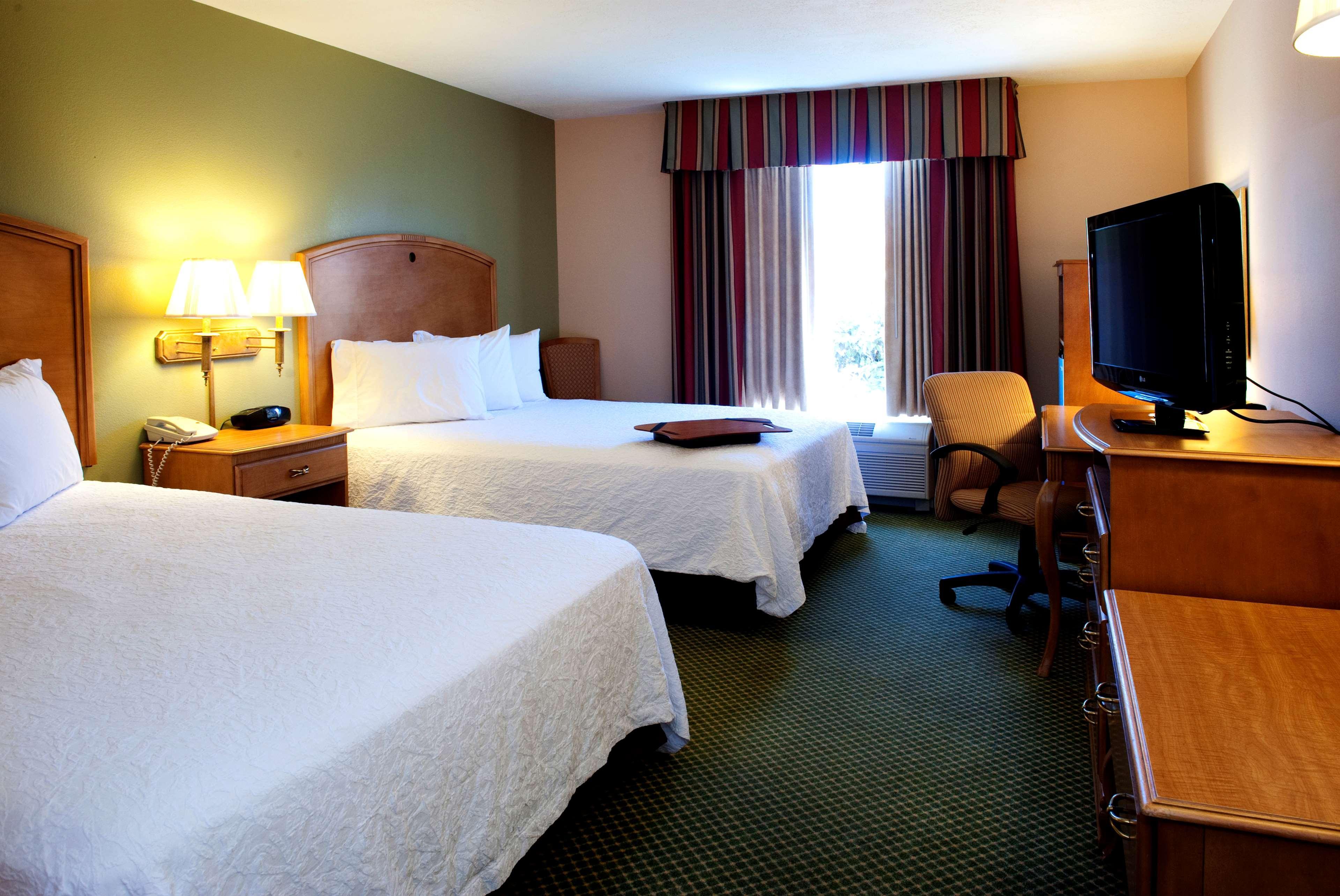 Hampton Inn Richfield Exterior photo